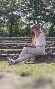Psicologia e Constelação Familiar não têm de ser opostas. Psychology and Family Constellation do not need to be in opposition.